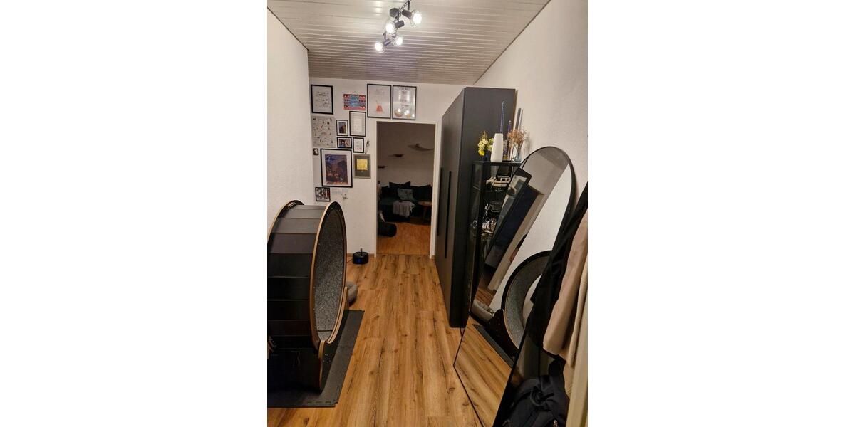 Gemütliche 2-Zimmer-Dachgeschosswohnung in Leverkusen 1 zimmer