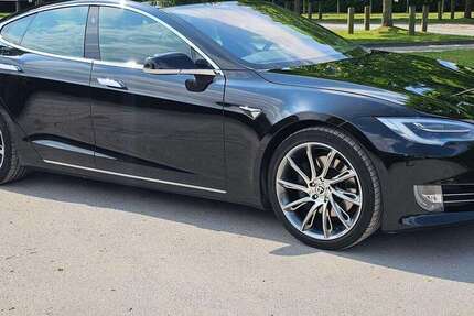 Tesla Model S 161.500 km 23.990 &euro; Grevenbroich 41517