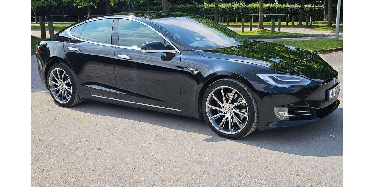 Tesla Model S 161.500 km 23.990 &euro; Grevenbroich 41517