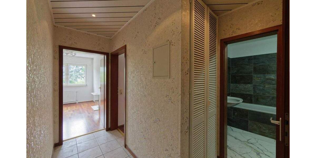 Etagenwohnung Köln Urbach - 3 Zimmer, 87 m&sup2;, 1.400&euro; | Angebot:25733301