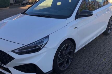 Hyundai i30 78.000 km 18.900 &euro; Brühl 50321