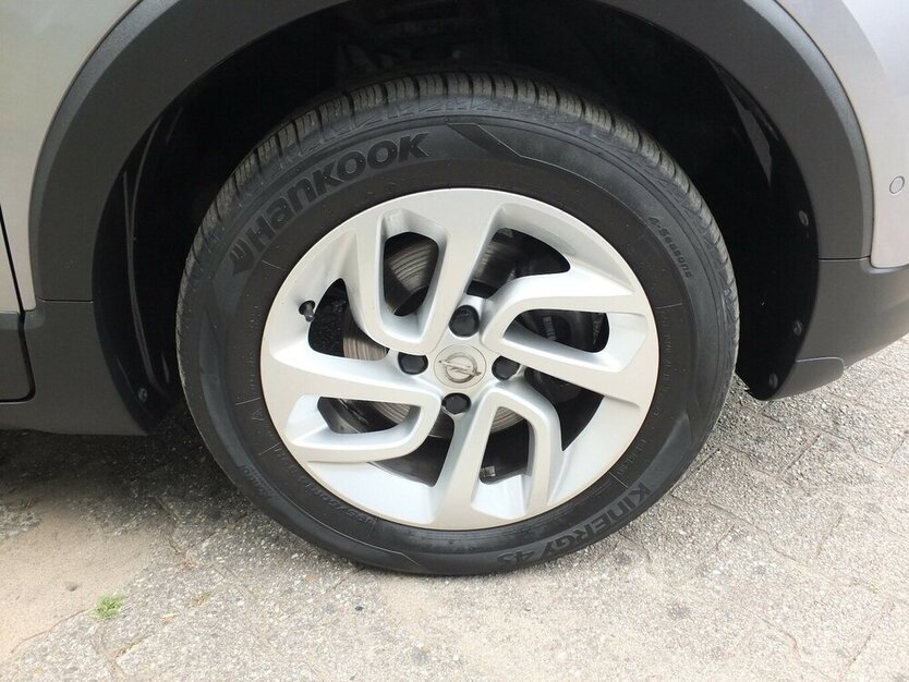 Crossland EDITION NAVI START-STOP PDC ERSTHAND