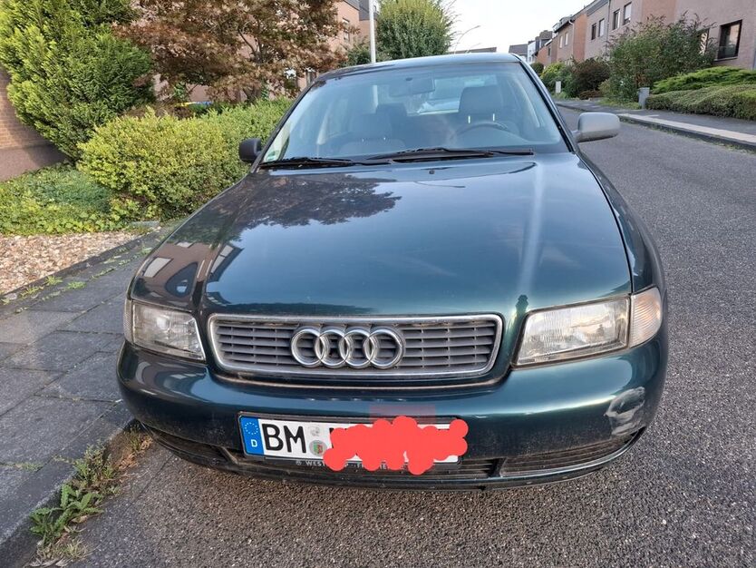 Audi A4 261.000 km 2.200 € Brühl 50321
