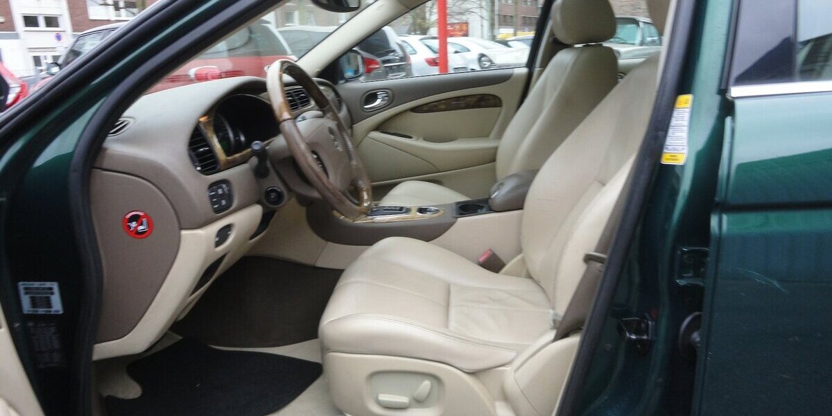 Jaguar S-Type 3.0 V6 Executive Autom Leder Navi Xenon 114.000 km 9.999 € Neuss 41462