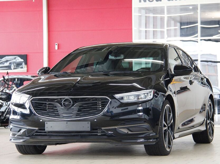 Opel Insignia 90.000 km 16.700 € Köln 50739