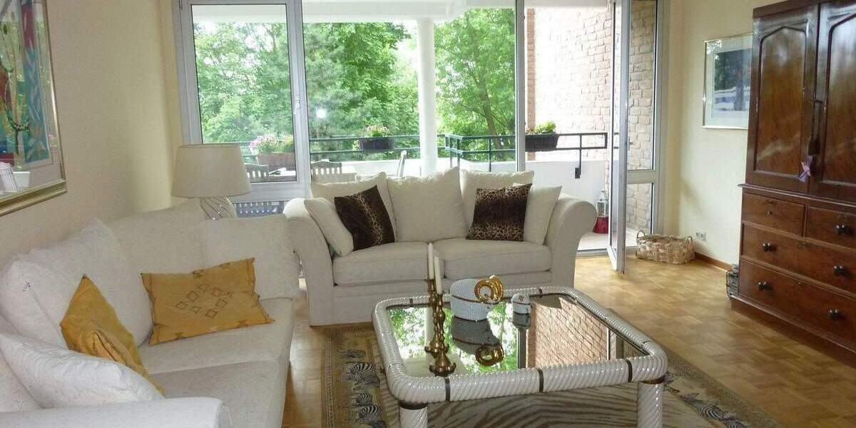 Etagenwohnung Düsseldorf Mörsenbroich - 3 Zimmer, 95 m&sup2;, 380.000&euro; | Angebot:26568980