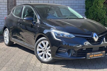 Renault Clio 30.000 km 12.990 € Köln 50859