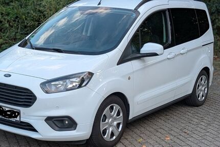Ford Tourneo Courier 188.000 km 6.900 &euro; Bergheim 50129