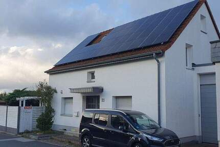 Modernisiertes 1 oder 2 Familienhaus in Langenfeld (Rheinland) 9 zimmer