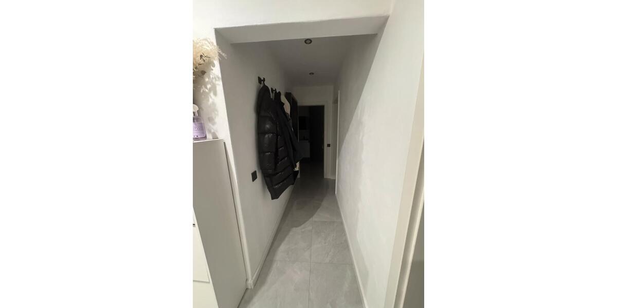 Moderne Kernsanierte 3 Zimmerwohnung 3 zimmer