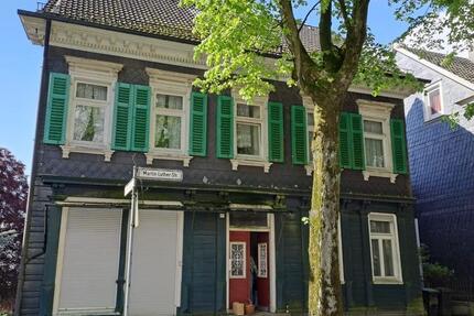 Haus Remscheid - 9 Zimmer, 240 m&sup2;, 240.000&euro; | Angebot:26531913