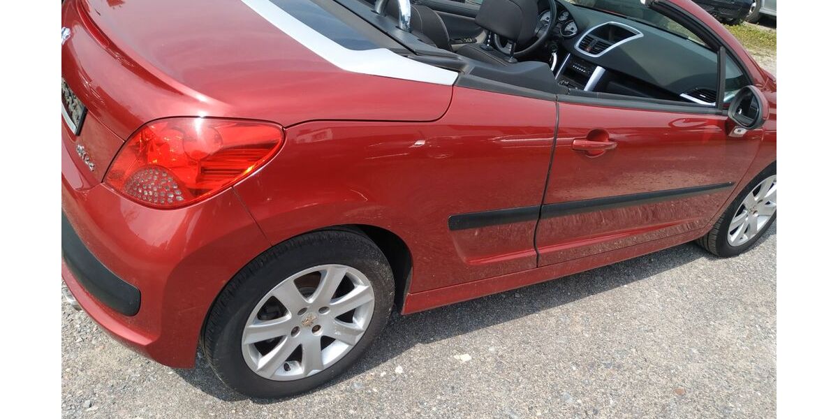 Peugeot 207 106.420 km 2.222 &euro; Leichlingen 42799