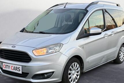 Ford Tourneo Courier 150.000 km 4.990 &euro; Dormagen 41540