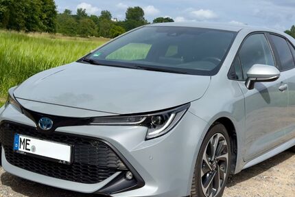 Toyota Corolla 57.310 km 21.990 &euro; Langenfeld 40764