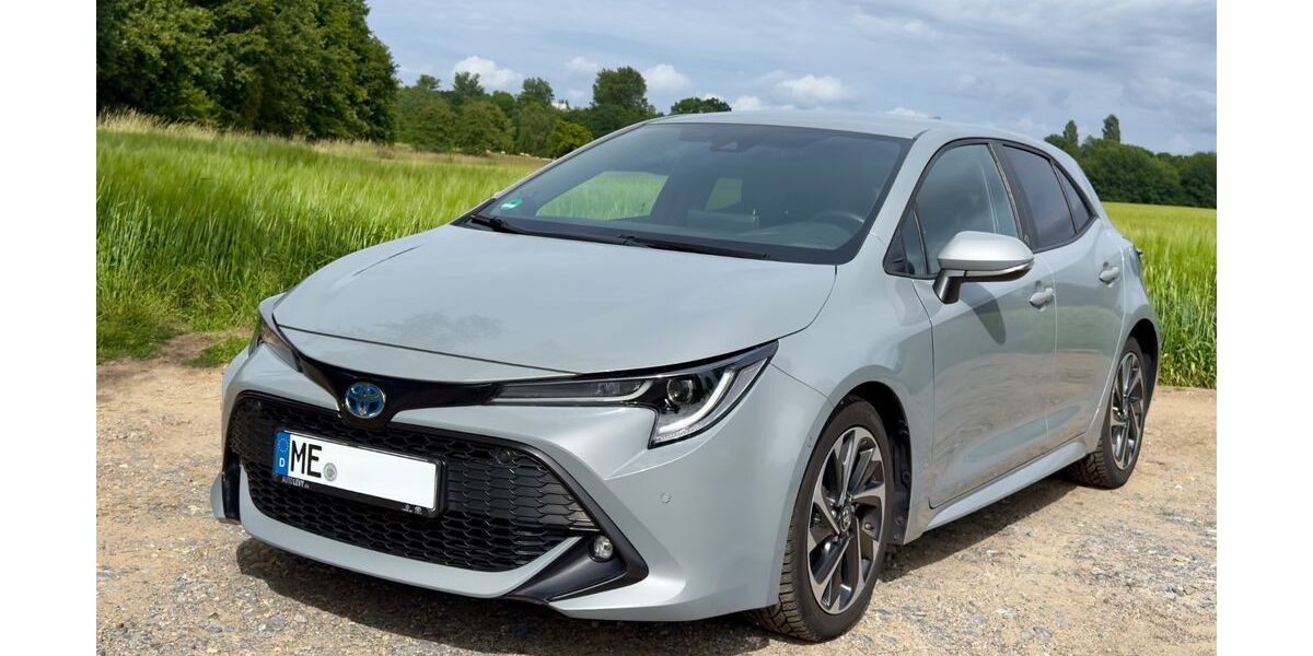 Toyota Corolla 57.310 km 21.990 &euro; Langenfeld 40764