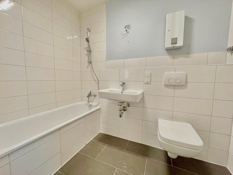 Geräumige 2-Zi.-Wohnung mit Balkon! zimmer