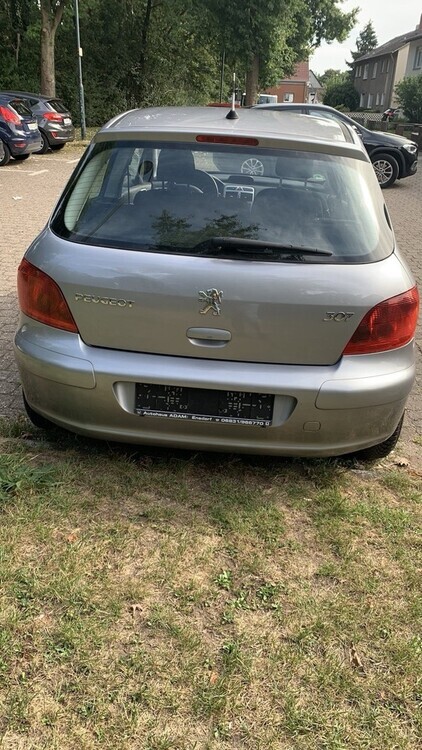 Peugeot 307 87.000 km 2.250 € Leverkusen 51373