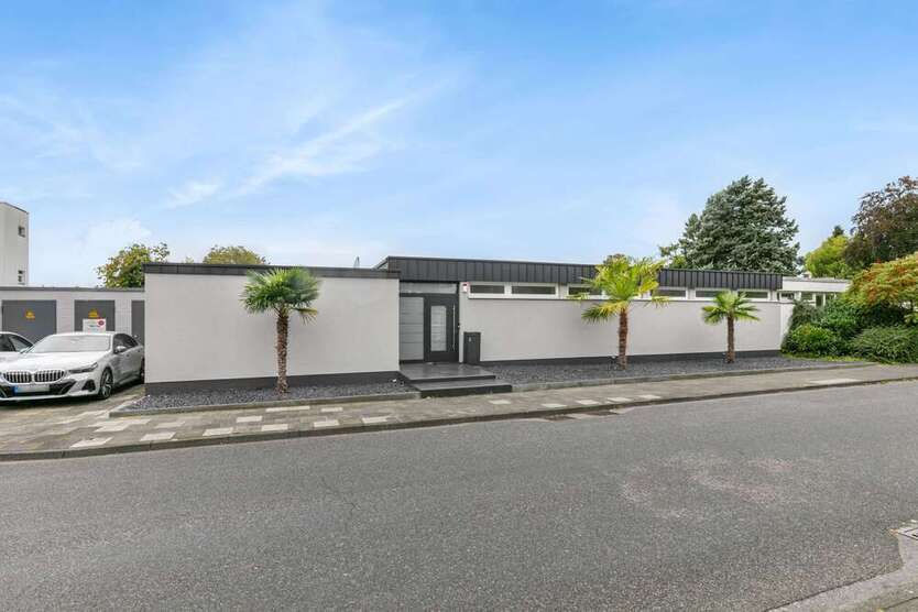 Haus zum Kaufen in Köln 890.000 € 176 m²