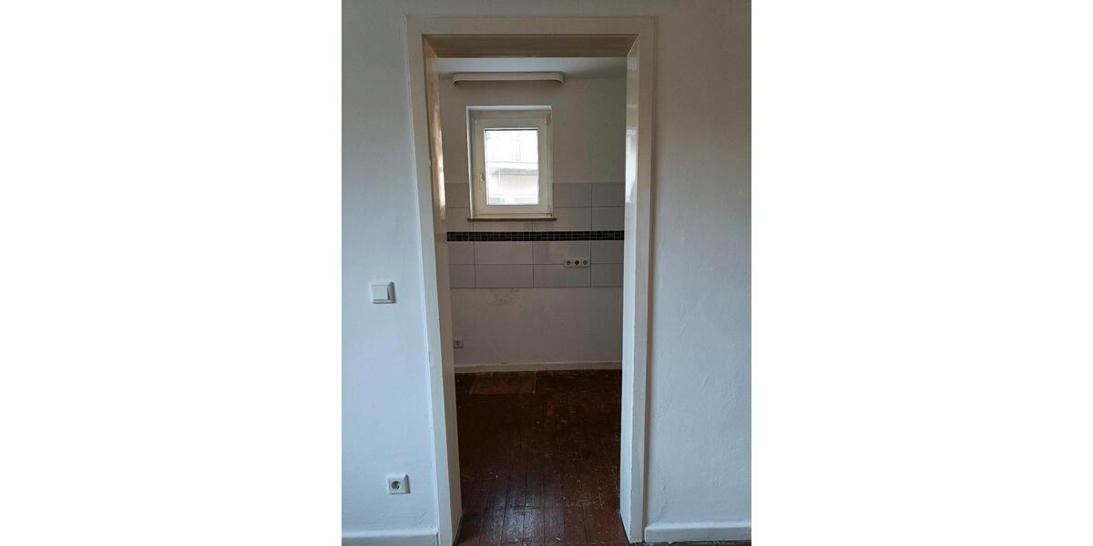 Erdgeschoßwohnung Solingen Mitte - 1 Zimmer, 45 m&sup2;, 570&euro; | Angebot:25343061