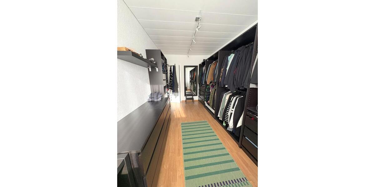 Reihenhaus Wermelskirchen - 4 Zimmer, 103 m&sup2;, 349.000&euro; | Angebot:26200573