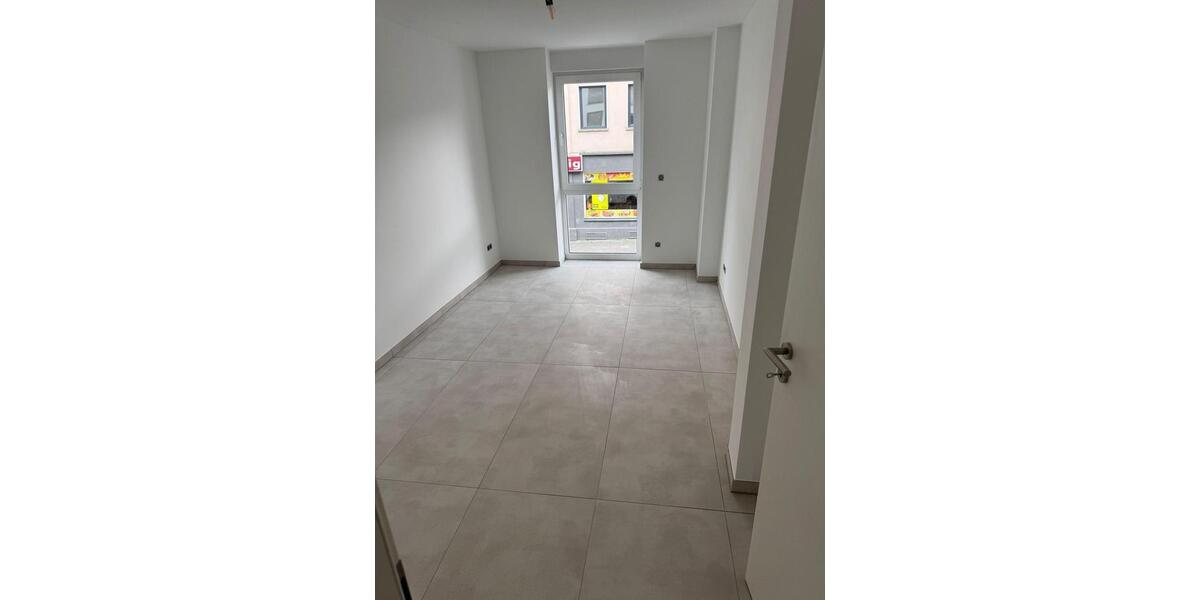Etagenwohnung Köln Mülheim - 4 Zimmer, 107 m&sup2;, 2.030&euro; | Angebot:26378793
