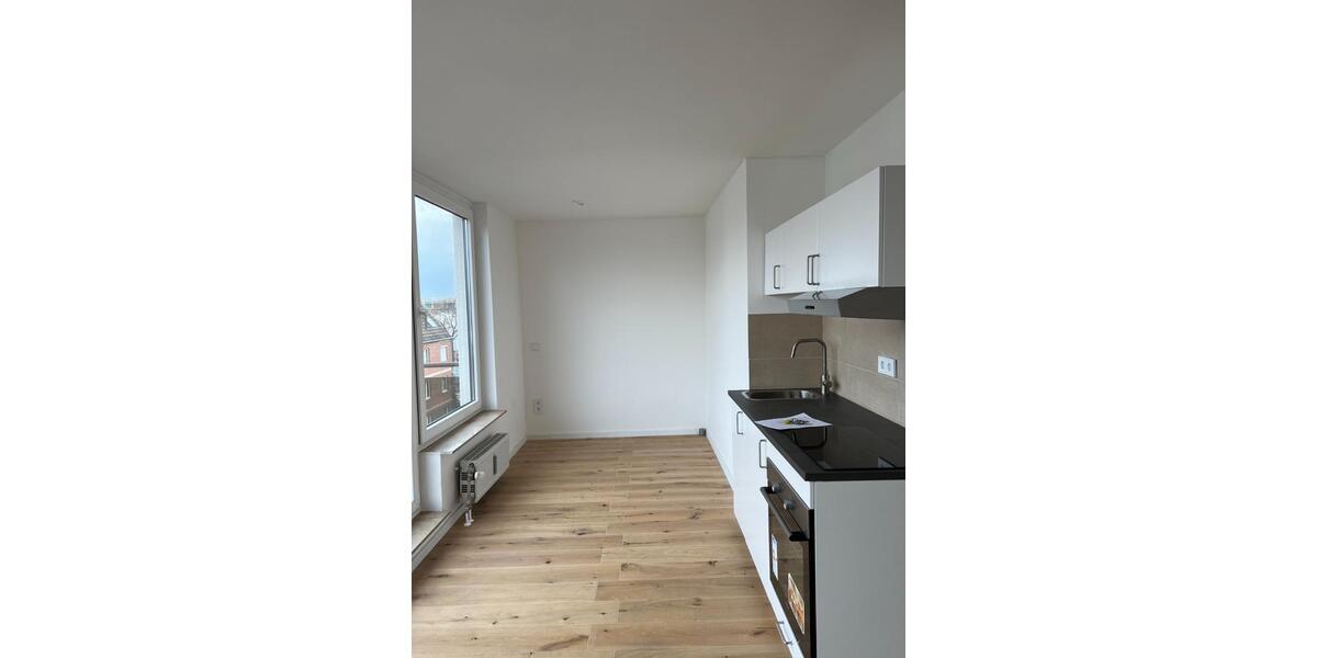 Helles Apartment im Dachgeschoss mit großem Balkon in Raderthal 1 zimmer