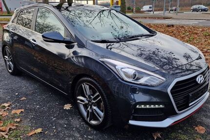 Hyundai i30 227.000 km 8.750 &euro; Köln 51107