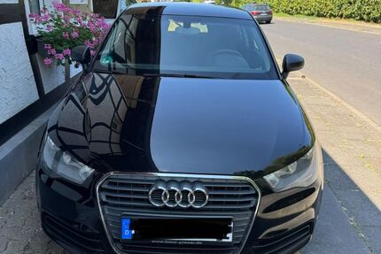 Audi A1 152.000 km 5.400 &euro; Troisdorf 53842