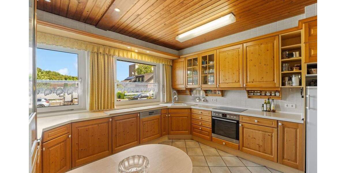 Bungalow Dormagen Hackenbroich - 8 Zimmer, 239 m&sup2;, 549.000&euro; | Angebot:26230626