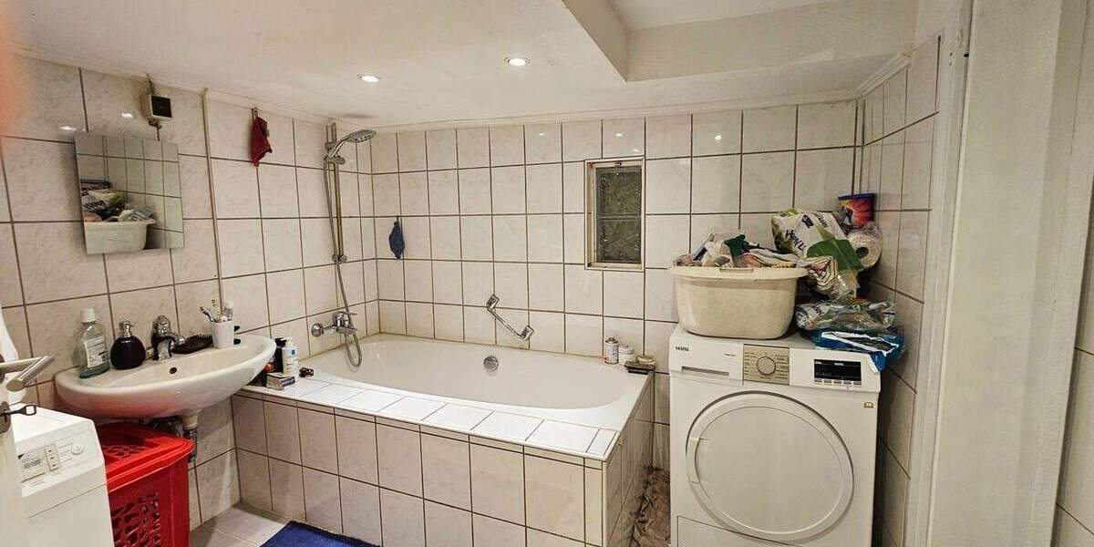 Mehrfamilienhaus, Wohnhaus Burscheid / Heddinghofen Burscheid - 2 Zimmer, 445 m&sup2;, 649.000&euro; | Angebot:25153501