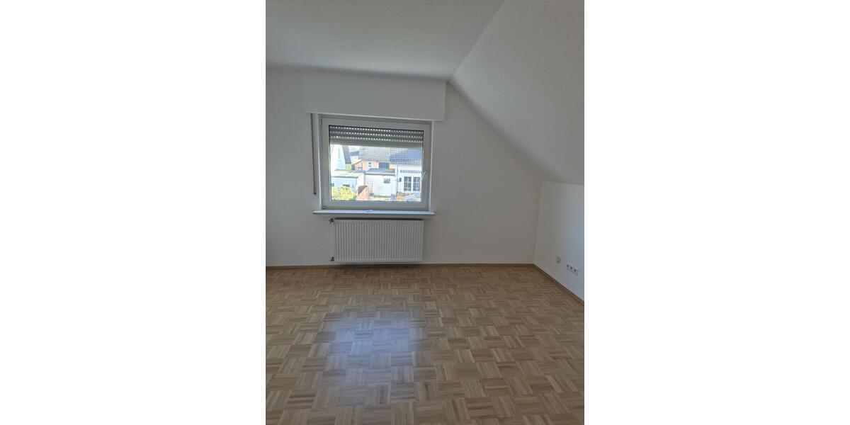 Etagenwohnung Hückeswagen - 4 Zimmer, 100 m&sup2;, 1.100&euro; | Angebot:24829748
