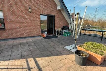 Wohnung Neuss Furth-Mitte - 4.5 Zimmer, 132 m&sup2;, 1.250&euro; | Angebot:25355974