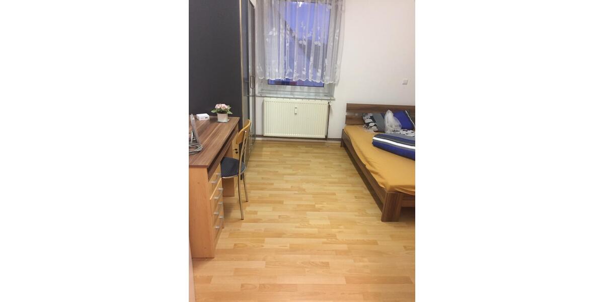 Dachgeschoßwohnung Remscheid - 3 Zimmer, 90 m&sup2;, 850&euro; | Angebot:24983727