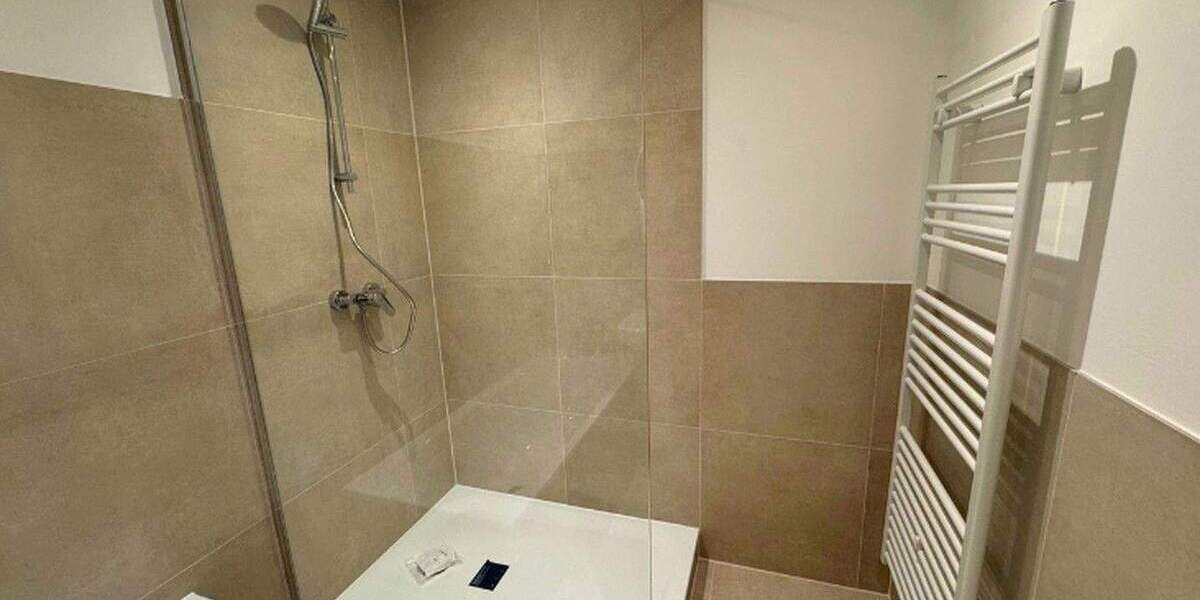 Etagenwohnung Köln Niehl - 3 Zimmer, 80 m&sup2;, 429.000&euro; | Angebot:25372917