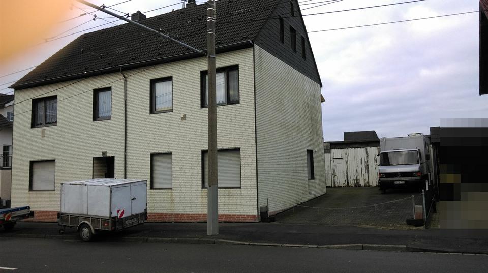 Mehrfamilienhaus, Wohnhaus Solingen Höhscheid - 15 Zimmer, 337 m&sup2;, 550.000&euro; | Angebot:27079089