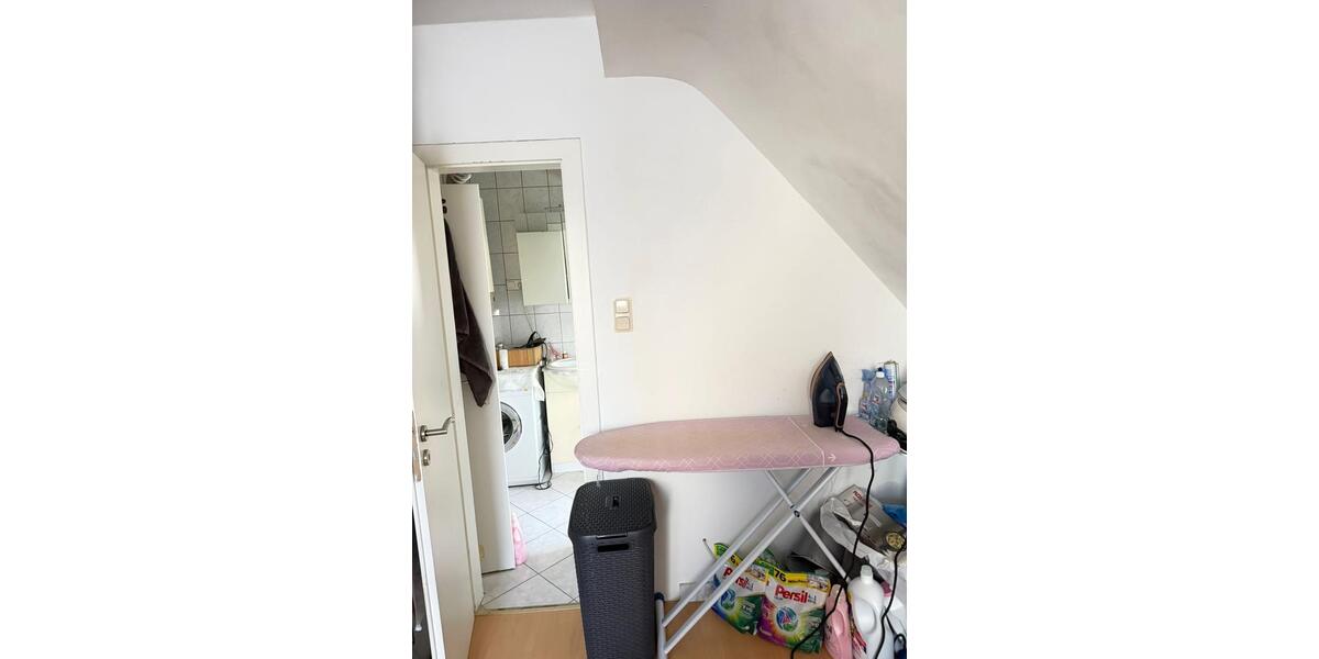 68m2 3-Zimmer-Dachgeschoss-Wohnung mit gartennutzung 3 zimmer