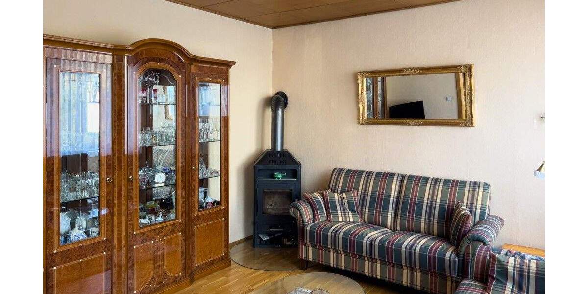 Mehrfamilienhaus, Wohnhaus Solingen Gräfrath - 1 Zimmer, 217 m&sup2;, 449.000&euro; | Angebot:23969431