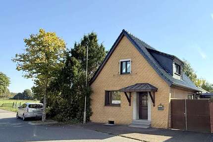 Haus zum Kaufen in Dormagen 465.000 € 124 m² 4 zimmer