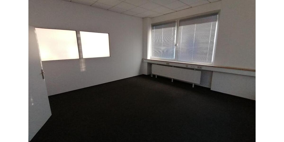 Gewerbe Raum mieten BürosPraxis 64m² (Doppelraum 40m² + 24m²) In zimmer