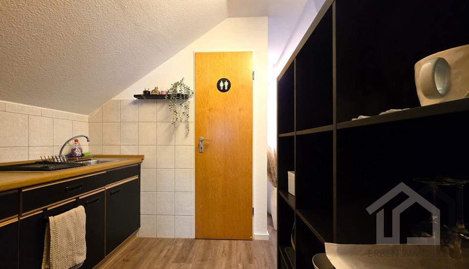 Kleine, feine Praxis-Bürofläche in Schlebuscher Lage zimmer