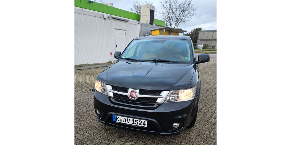 Fiat Freemont 220.000 km 8.450 &euro; Köln 51149