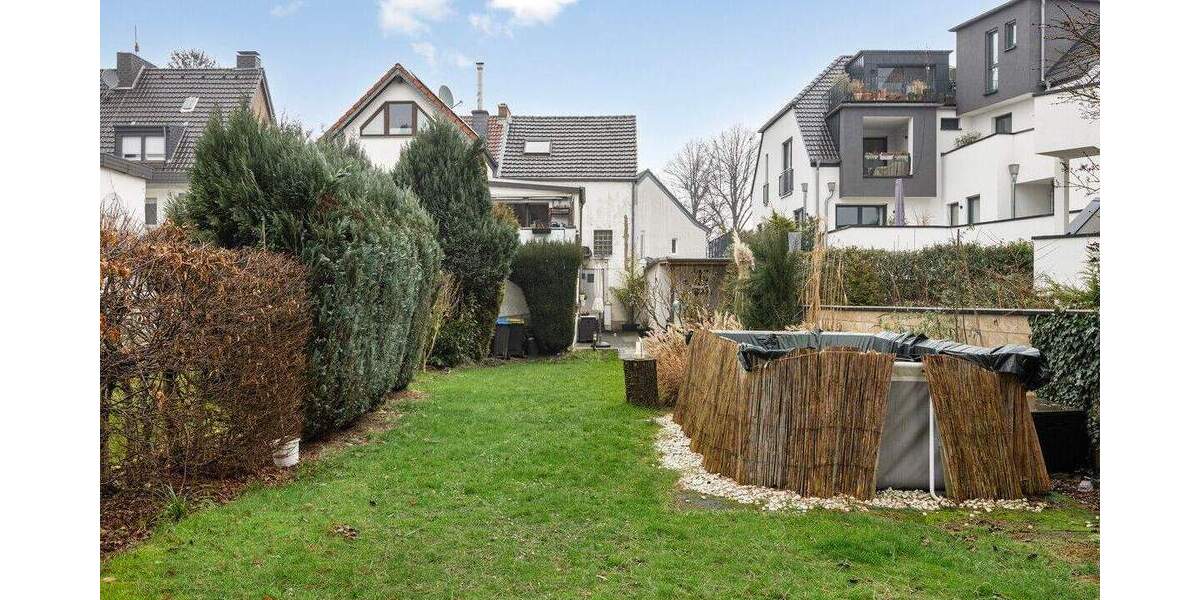 Ein -oder Zweifamilienhaus in Top-Lage von Hürth-Efferen 5 zimmer