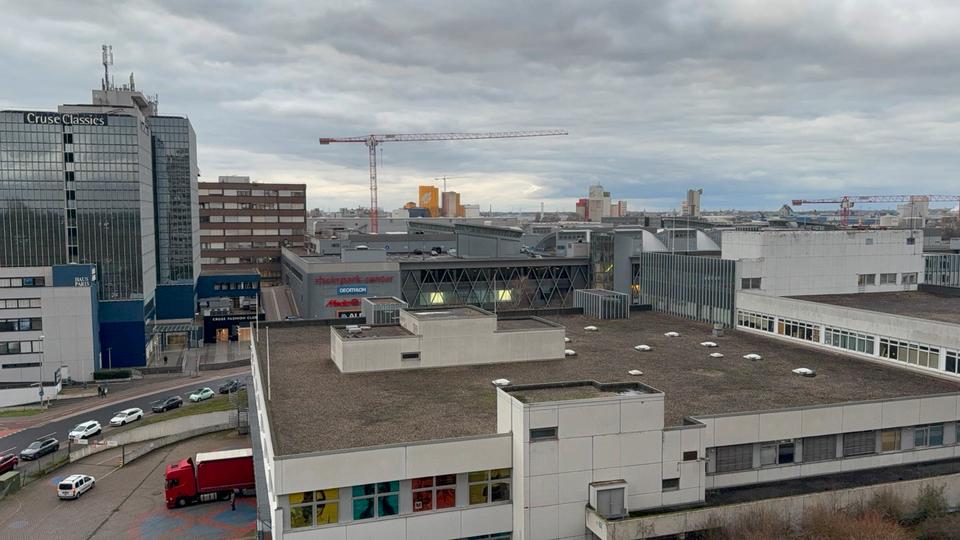 2 Zimmer Wohnung in Neuss-Hammfeld Am Rheinpark-Center 2 zimmer