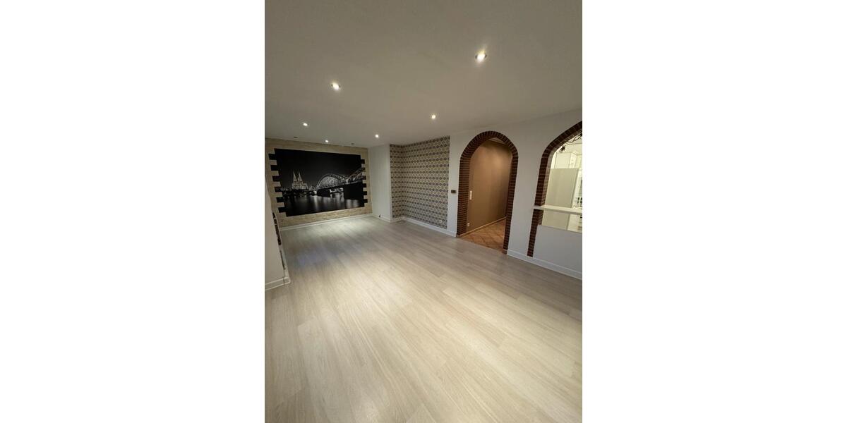 2-Zimmer-Wohnung mit Balkon & Stellplatz in Bergheim Zieverich 2 zimmer