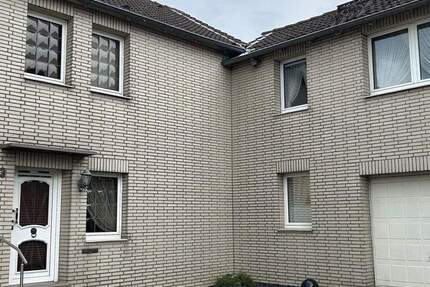 Großzügiges Einfamilienhaus (als Mehrgenerationenhaus geeignet) 9 zimmer