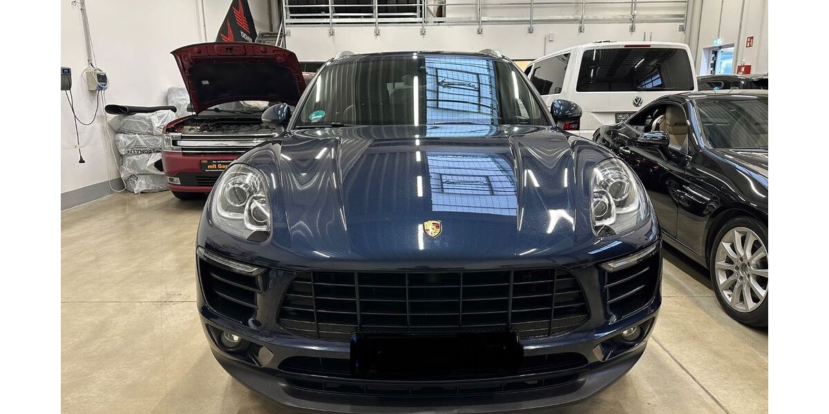Porsche Macan 167.000 km 28.490 &euro; Düsseldorf 40599