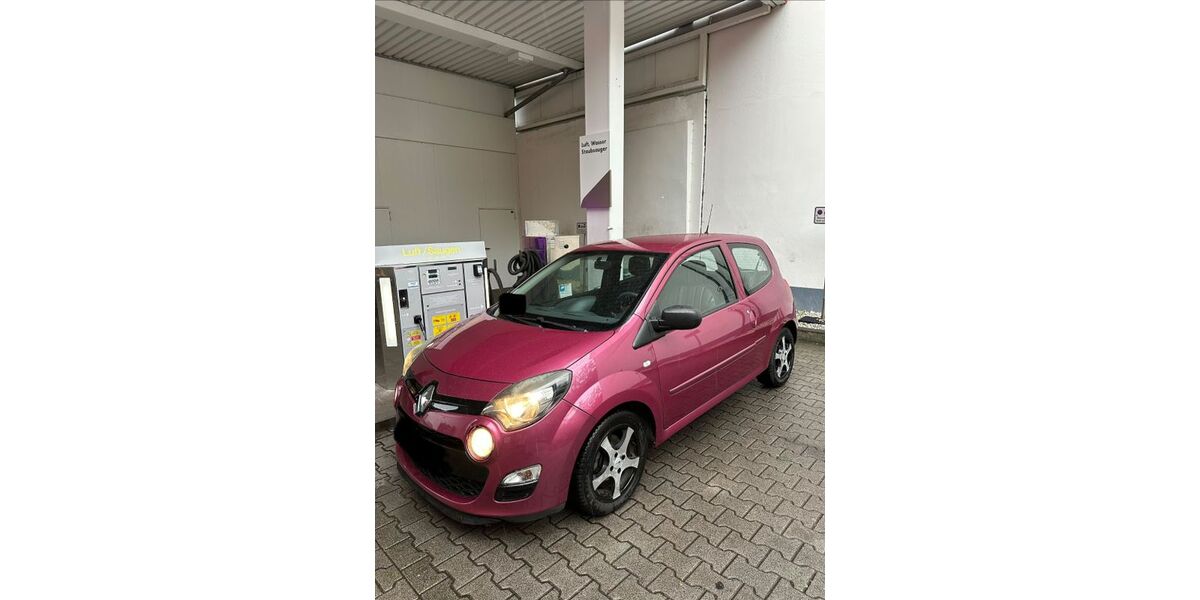 Renault Twingo 180.000 km 2.100 &euro; Düsseldorf 40545