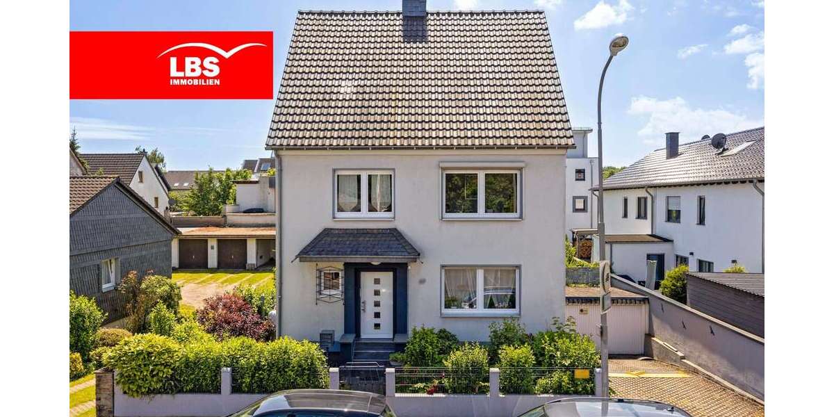 Haus zum Kaufen in Leverkusen 520.000 € 180 m² 6 zimmer