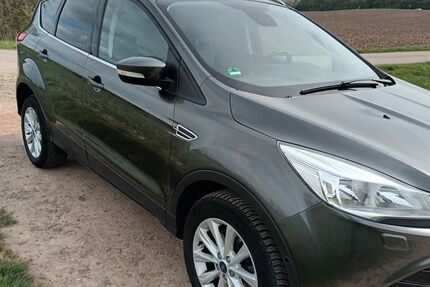 Ford Kuga 146.000 km 13.850 &euro; Pulheim 50259