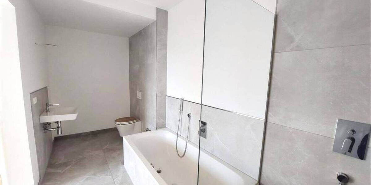 Etagenwohnung Leverkusen Quettingen - 3 Zimmer, 82 m&sup2;, 1.115&euro; | Angebot:26231039